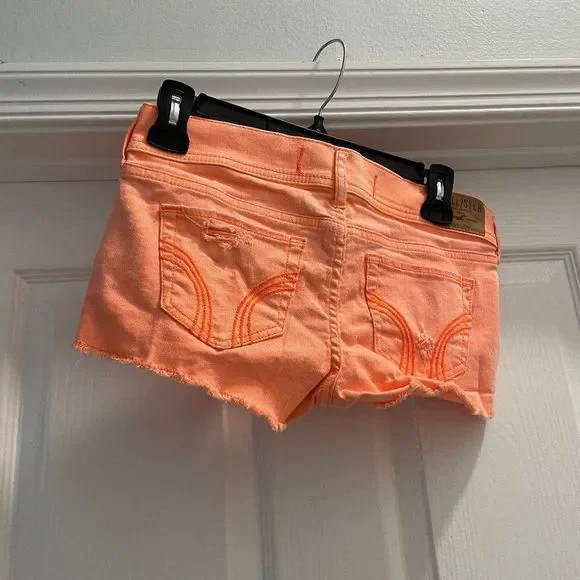 Hollister $ Women's Raw Hem Denim Jean Shorts Size 0 Orange - Picture 2 of 3